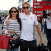 Jenson Button s přítelkyní (Michibata) dorazil do Spa
