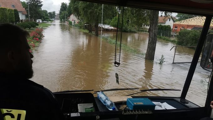 Záplavy v Pardubickém kraji v pondělí 29. června 2020