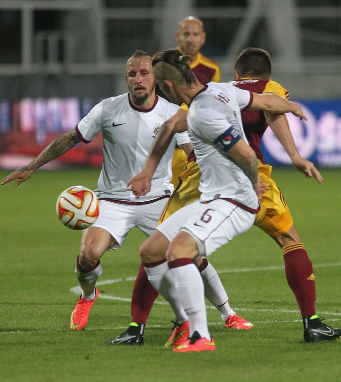 Dukla vs. Sparta, utkání Synot ligy (Breznaník, Vácha)