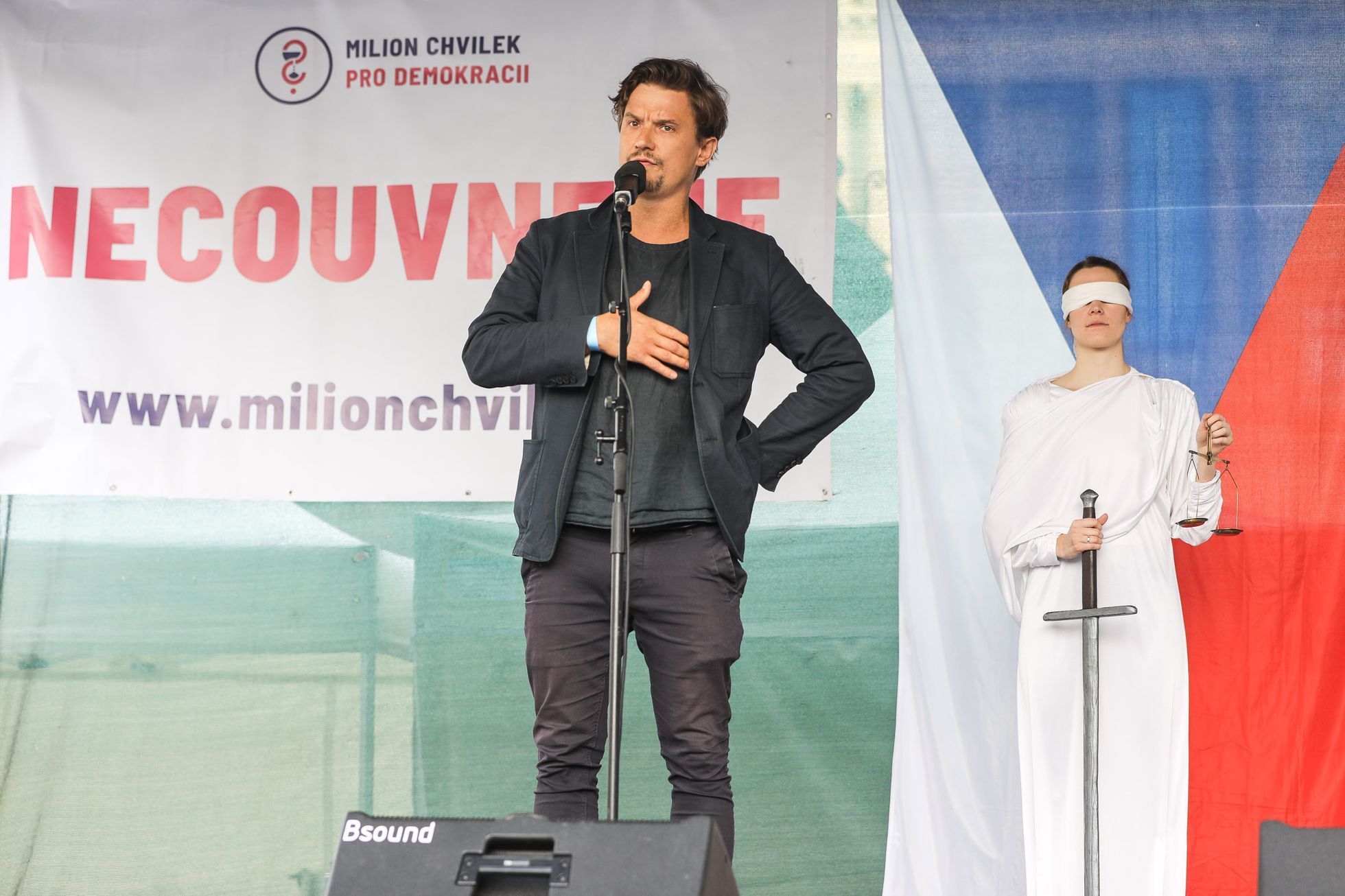 Demonstrace a pochod Milion chvilek pro demokracii, protest, Marie Benešová