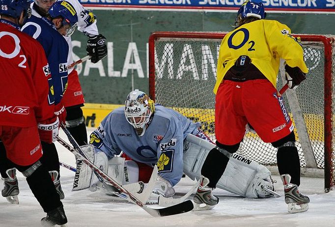 Trénink české hokejové reprezentace před turnajem Karjala - Tomáš Duba