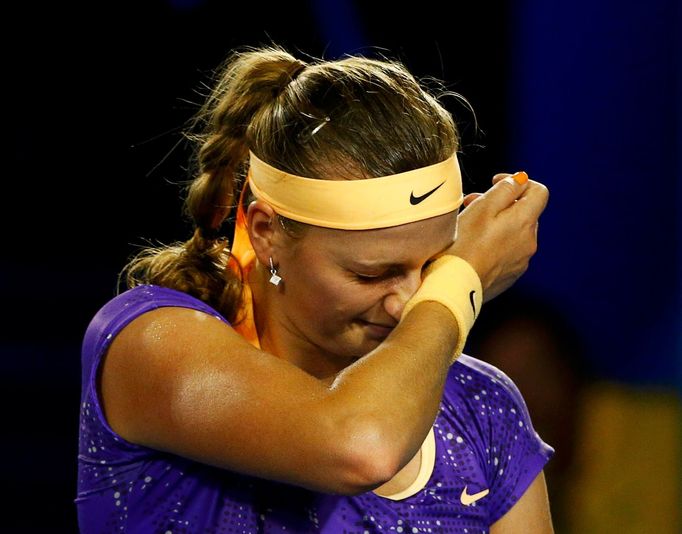 Smutná Petra Kvitová končí na Australian Open 2013.