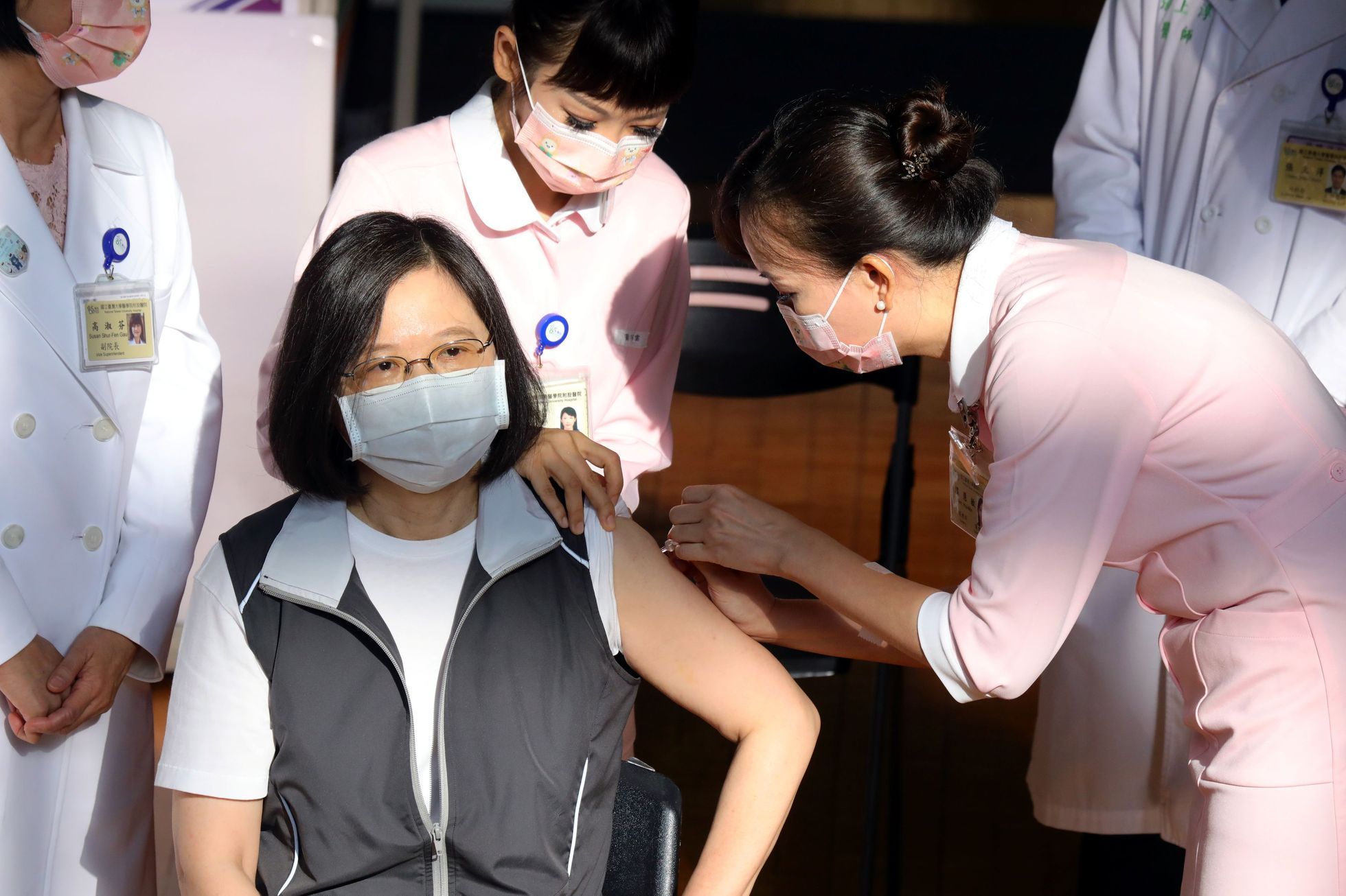 Tchajwanská prezidentka se očkuje proti koronaviru