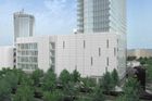CITY POINT je první z plánovaných staveb renomovaného architekta Richarda Meiera, která byla v rámci projektu CITY na Pankráci dokončena. Pětipodlažní objekt vyrostl v ulici Hvězdova za necelý rok, investice dosáhla zhruba 15 miliónů