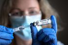 Slovenští vědci odmítli tvrzení, že vakcíny na covid způsobují rakovinu a mění DNA
