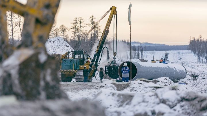 Mezi Čínou a Ruskem začal fungovat první plynovod. Pohleďte na Putinovu Sílu Sibiře