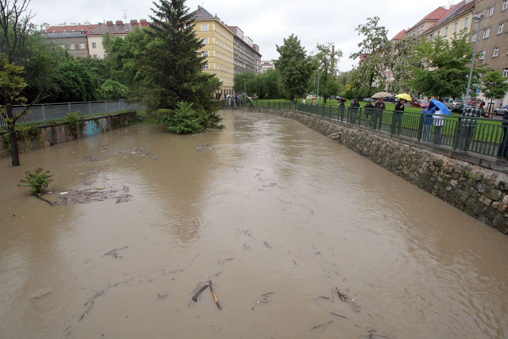 Povodeň na Rokytce v Praze