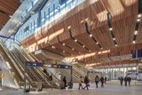 Mezi projekty nominovanými na prestižní Stirlingovu cenu je také opravená stanice metra London Bridge od studia Grimshaw.