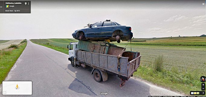 Reprofoto (výřez) z mapovací 3D služby Google Street View, kterou provozuje již 15 let americká společnost Google LLC.