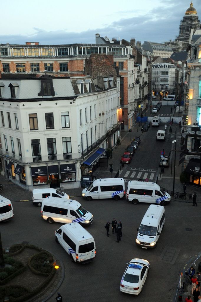 Policie po střelbě v centru Bruselu, 24. května 2014