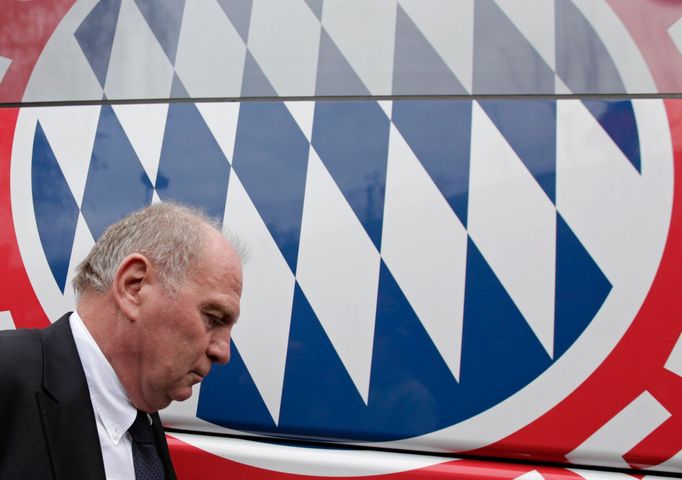 Bayern Mnichov v Plzni: Hoeness