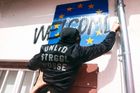 Rakousko se nesmí vyvléct z kvót na uprchlíky, rozhodl Brusel. Žaloba hrozí i Česku