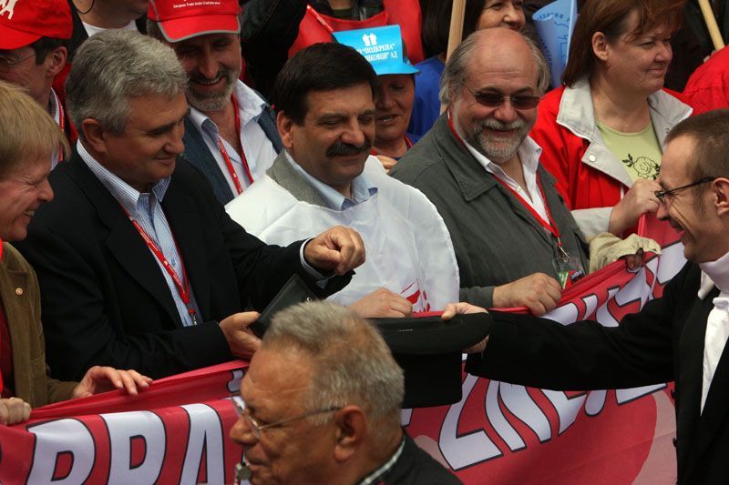 Demonstrace odborů v Praze