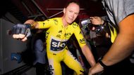 Froome dojel do cíle na fotbalovém stadionu Stade Vélodrome se ztrátou šesti sekund...