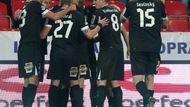 Plzeňští fotbalisté se mohli radovat po vítězství 1:0 v utkání 13. kola Gambrinus ligy, ve kterém zvítězili na hřišti pražské Slavie.