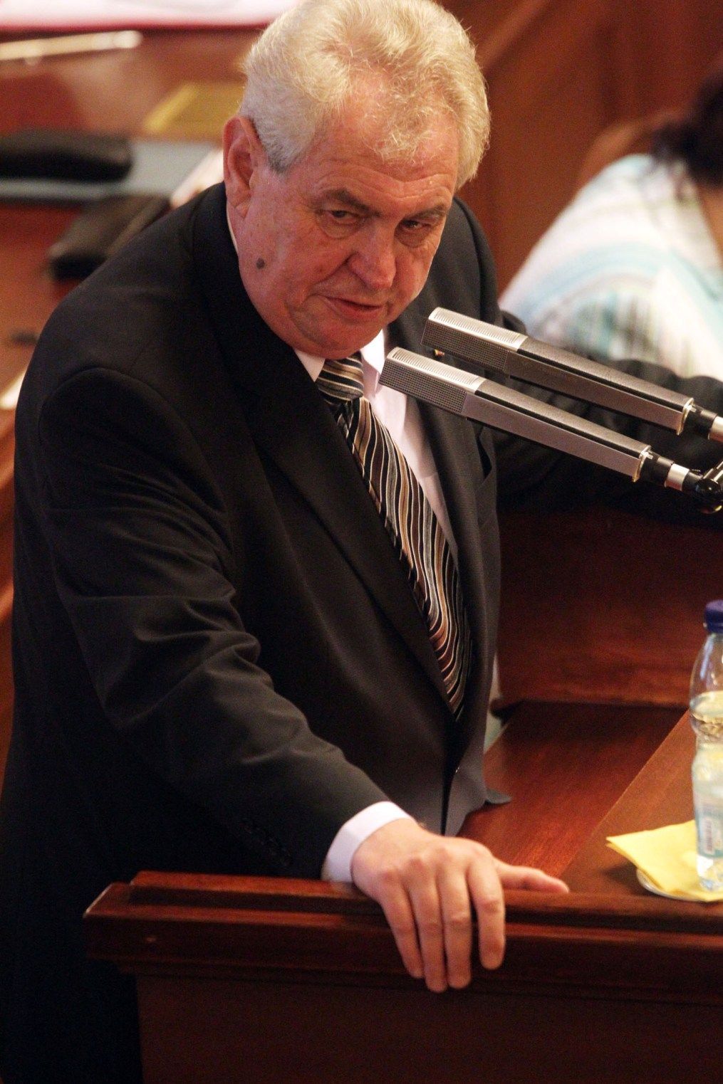 Prezident Zeman před poslanci