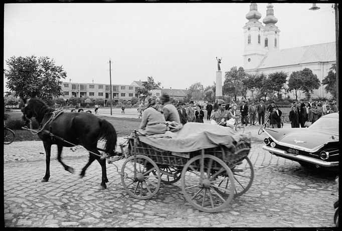 Střední a východní Evropa 50. a 60. let na fotkách amerických fotografů