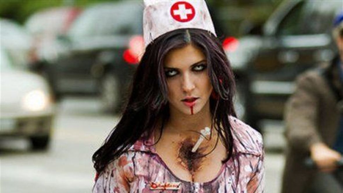 10 nejstrašidelnějších převleků na Halloween: Bloody sexy party!