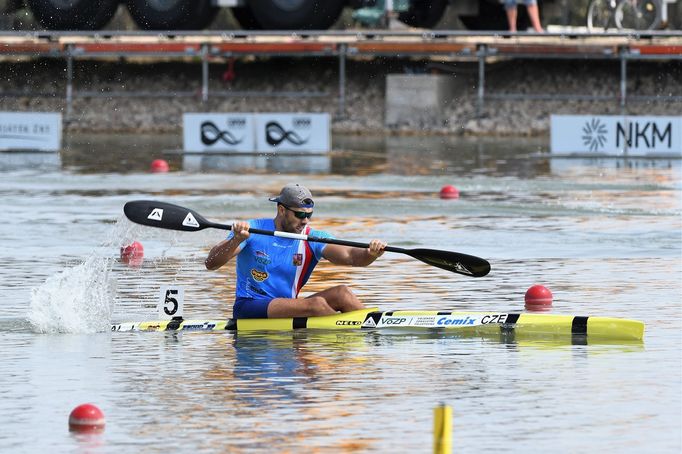 MS v rychlostní kanoistice 2019, Szeged (Maďarsko): Kajakář Josef Dostál ve finále závodu na kilometr.