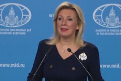 Lavrov tvrdě zaútočil. Kreml to po fiasku s Trumpem zkouší jinak, našel novou nemesis