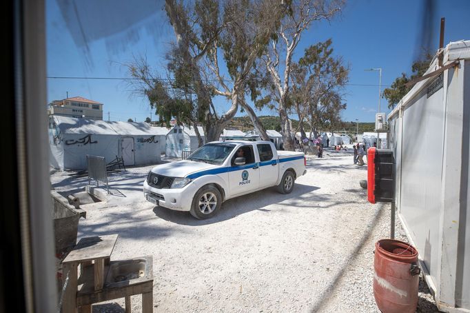 Uprchlický tábor Kara Tepe na ostrově Lesbos v Řecku.