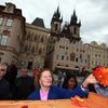 Koberec z begónií na Staroměstském náměstí