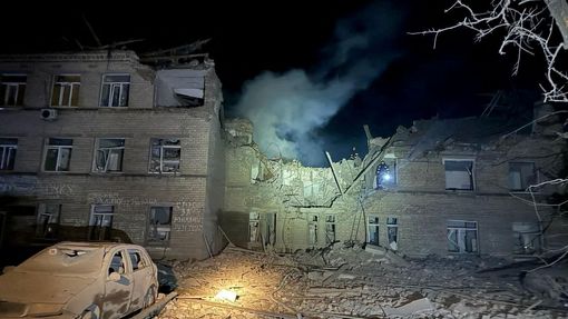 V noci na středu Rusové ostřelovali město Selydove v Doněcké oblasti.