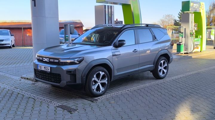 Bláznovství, nebo geniální tah? Až dálnice ukázala, jestli Dacii Bigster chybí nafta; Zdroj foto: Jakub Stehlík