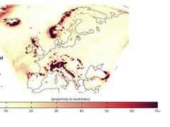 Náchylnost k sesuvům půdy (které souvisejí s dešti) se koncem 21. století zvýší také ve střední Evropě a bude ohrožovat lidská sídla i historické památky, ukazuje obrázek, na němž tmavá barva představuje vyššší riziko sesuvů.