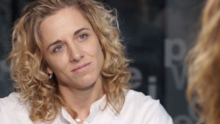 Klingrová: Jóga je u nás hlavně byznys, začalo to bikram jógou, Indy dohání k smíchu