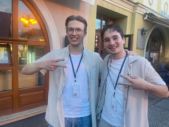 Dvojice mladíků, kteří patří v Bruntále k té části mladých, kteří vidí budoucnost optimisticky\