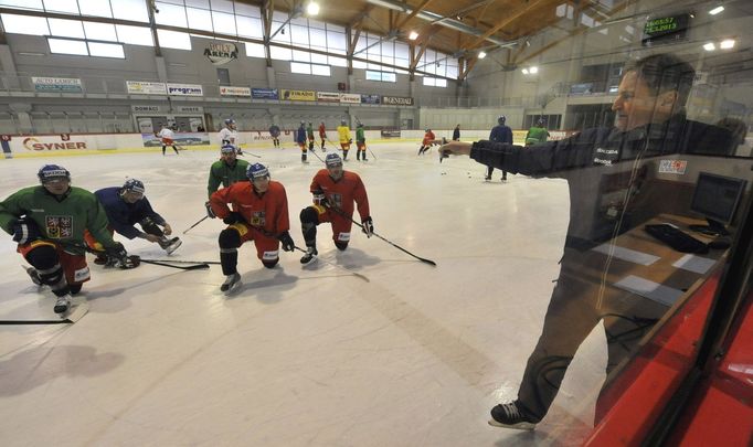 V Kravařích se 25. března 2013 sešla česká hokejová reprezentace na čtyřdenní soustředění v Hadamczikově Buly Aréně, k níž patří také akvapark, hotel a welness centrum.