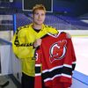 Rostislav Olesz s dresem New Jersey Devils