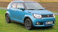 Suzuki Ignis je nejmenším a nejlevnějším SUV na českém trhu. Prodává se od začátku letošního června za minimálně 240 900 korun. Díky délce karoserie 3,7 m se řadí mezi miniauta. Přesto dokáže nabídnout i pohon všech kol. Mezi výhody patří nízká spotřeba a hbitost auta zejména ve městě, kabina překvapí velkorysým místem na nohy. Od druhé výbavy lze posouvat zadní sedadla i polohovat jejich opěradla. Nejvíce nám vadil velmi tvrdý podvozek, který dává zabrat zejména cestujícím na zadních sedadlech.