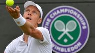 Berdych první sadu ovládl až v samotné koncovce, kdy od stavu 3:3 vyhrál tři gemy za sebou.