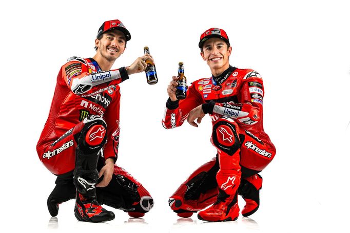 MotoGP 2025: Francesco Bagnaia a Marc Márquez, Ducati