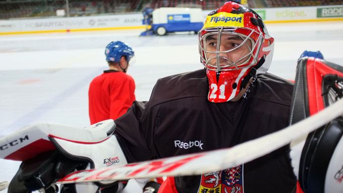 Jakub Kovář si skvělými výkony v KHL řekl o šanci chytat Soči.