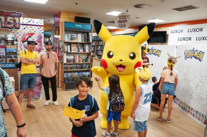 Otevření Pokemon shop in shopu v knihkupectví Luxor na Válavském náměstí v Praze