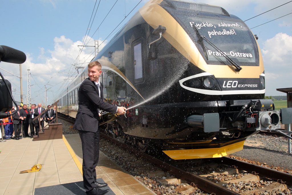 Leo Expres pokřtěn