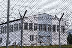 Požár ve věznici: Desítky odsouzených evakuovány
