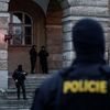 policie Praha hlídka střelba kontrola