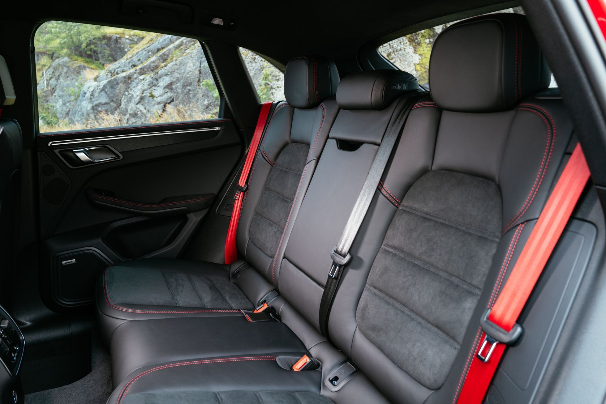 Porsche Macan 2021