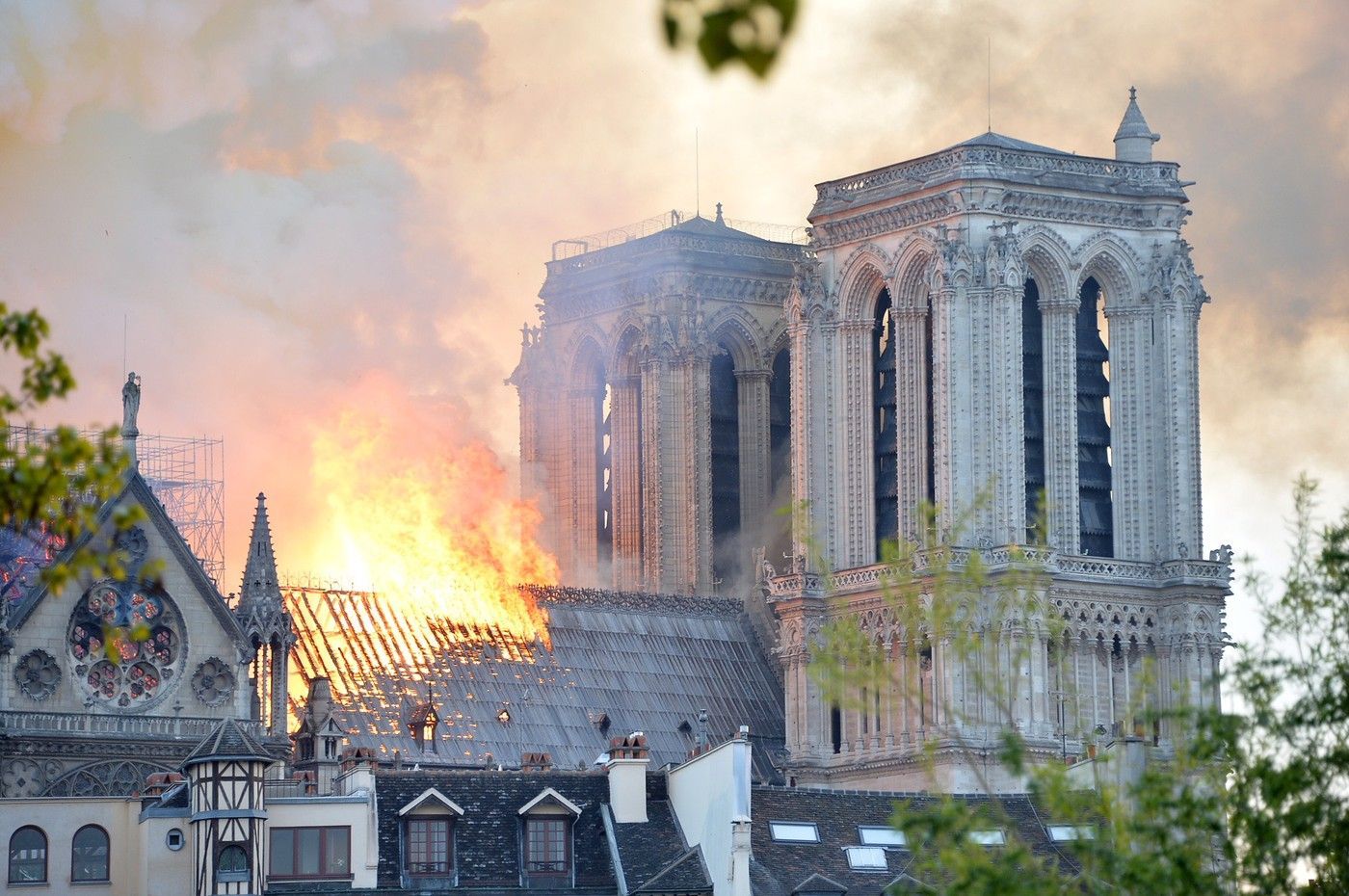 Katedrála Notre-Dame, Notre Dame, Paříž, historie, Zahraničí
