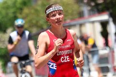 Těžká cesta za olympijským snem. V Anglii se mnou týdny nemluvili, líčí triatlonistka