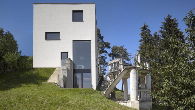 Galerie: Tak se staví ve střední Evropě. Výstava představí nejlepší rodinné domy visegrádské čtyřky