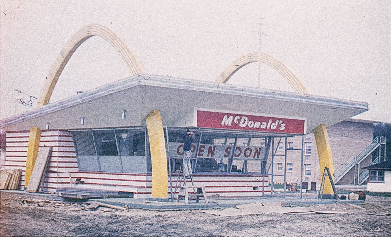 Jednorázové užití / Fotogalerie / Historie McDonald's / McDonald's Int.