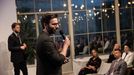 Tomáš Janů (v popředí) z Digismoothie a Václav Běták z Domova sv Anežky na konferenci.