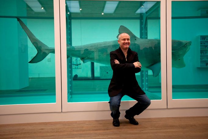 Damien Hirst (na snímku) proslul například žralokem zalitým ve formaldehydu.