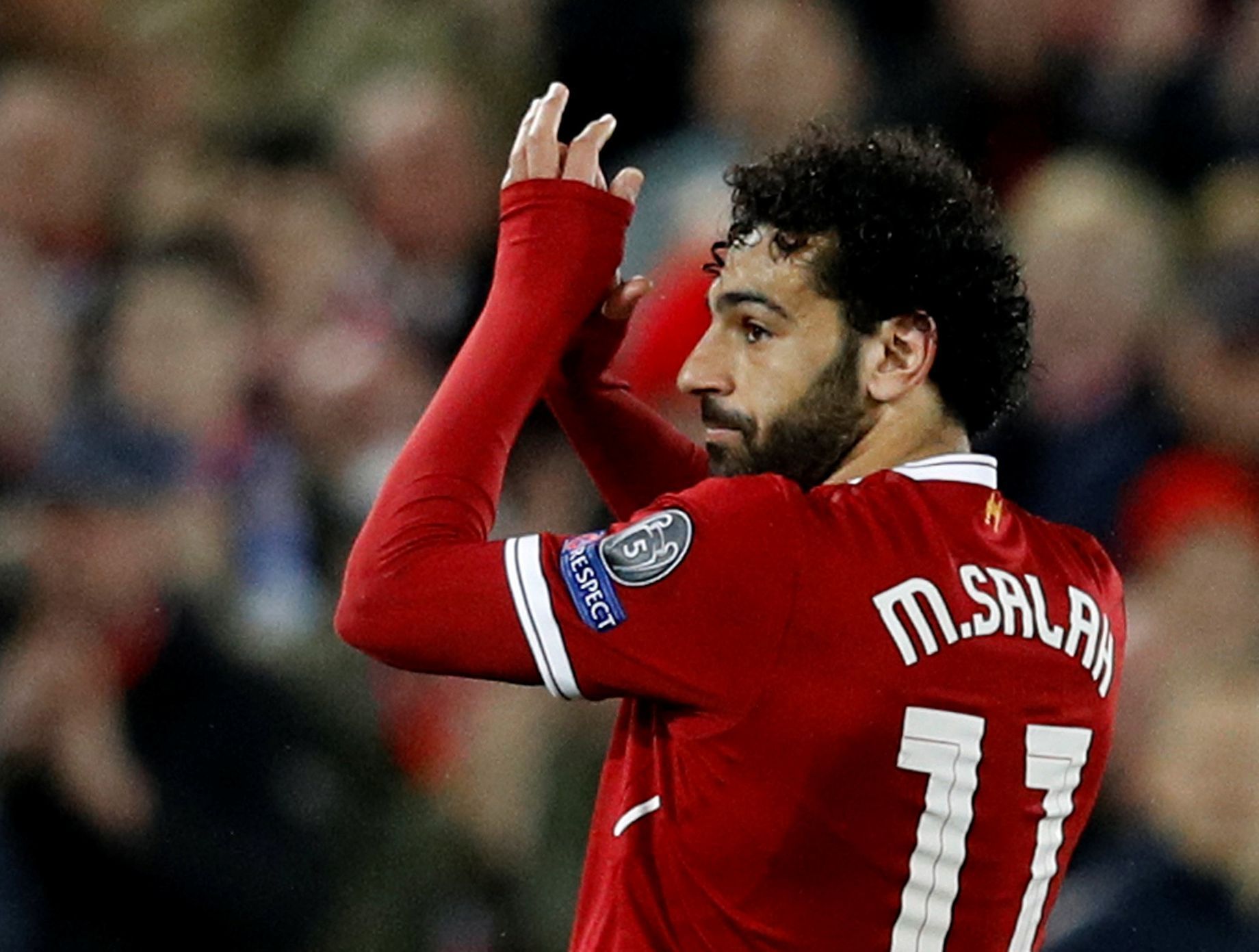 Mohamed Salah slaví gól v síti AS Řím