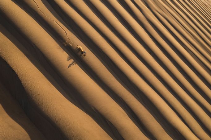 Name of photographer / Red Bull Illume Photographer: Jb Liautard, Athlete: Kilian Bron, Location: Nazca, Peru